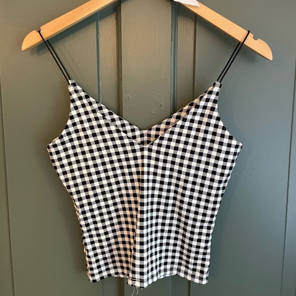 Checkered Top - Picture 2 of 3
